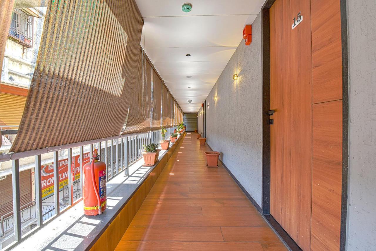 Fabhotel Udhna Inn, Near Udhna Junction Surat Exterior photo